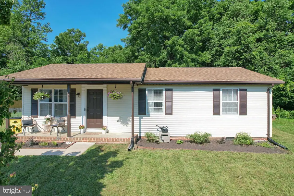 168 Dexter Dr, Martinsburg, WV 25405 - #1