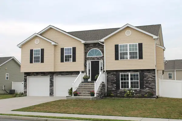 165 Jabez Dr, MARTINSBURG, WV 25405