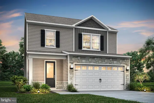 15 Brompton St, FALLING WATERS, WV 25419