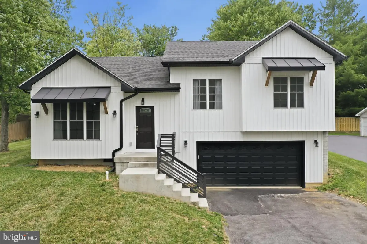 195 Still Meadow Dr, Martinsburg, WV 25405 - #1