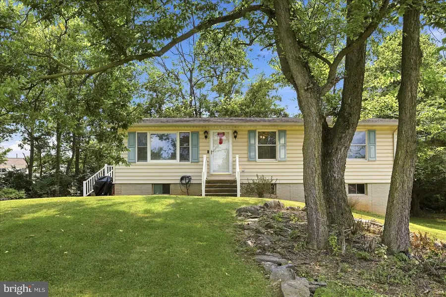 156 Morgan St, Inwood, WV 25428 - #3