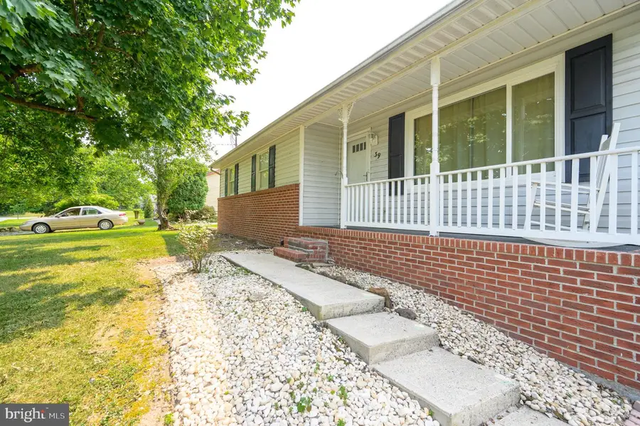 39 Rolling Meadows Dr, Martinsburg, WV 25404 - #2