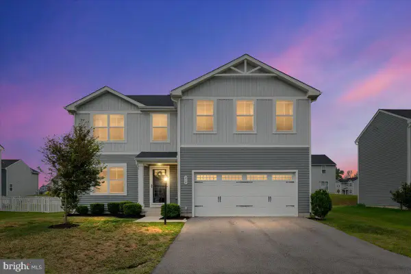 214 Otero Ln, HEDGESVILLE, WV 25427