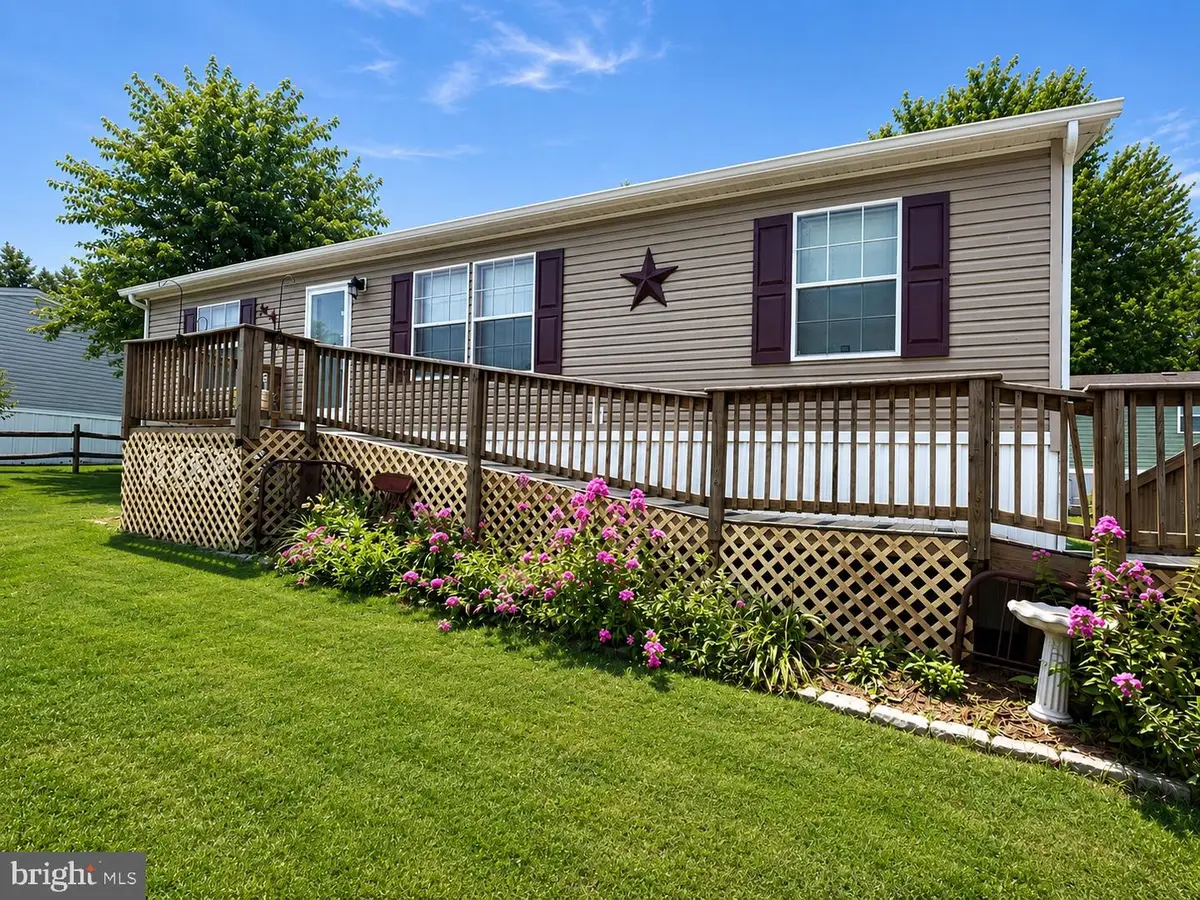 391 Fancy Filly Cir, Martinsburg, WV 25403 - #1