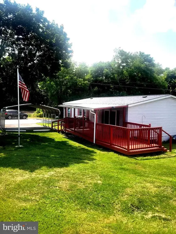 52 Gantt, MARTINSBURG, WV 25403