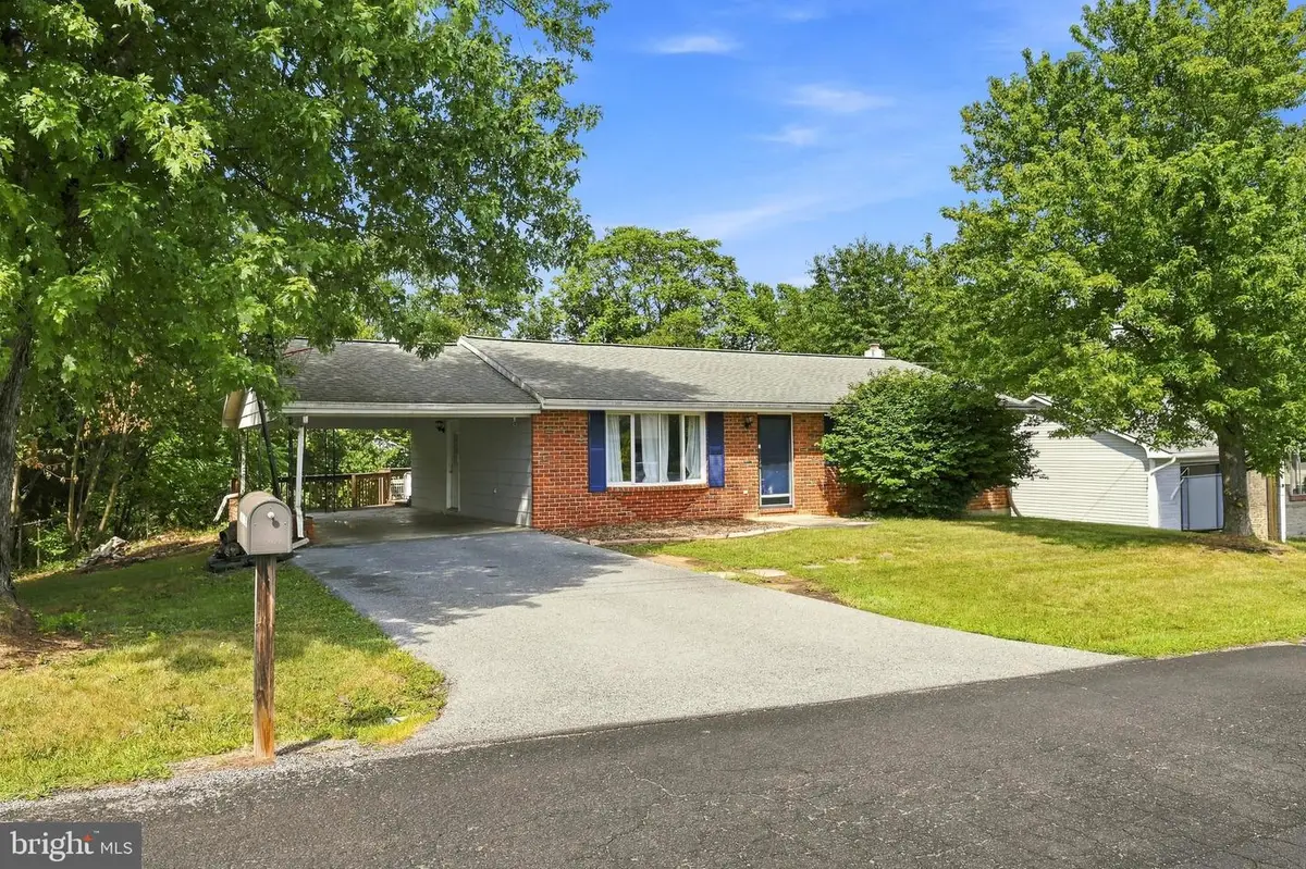 135 Zeiler Dr, Martinsburg, WV 25404 - #1