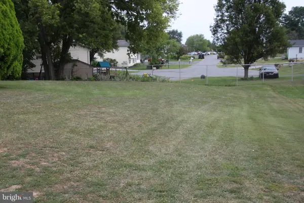 637 Mimosa Dr, MARTINSBURG, WV 25404