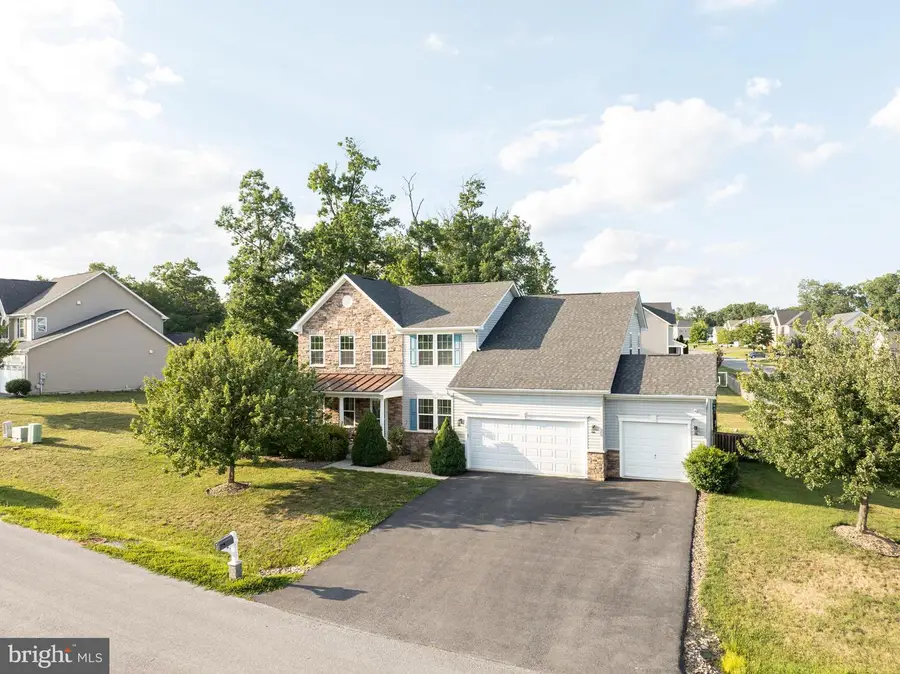 18 Trout River Ter, Falling Waters, WV 25419 - #3