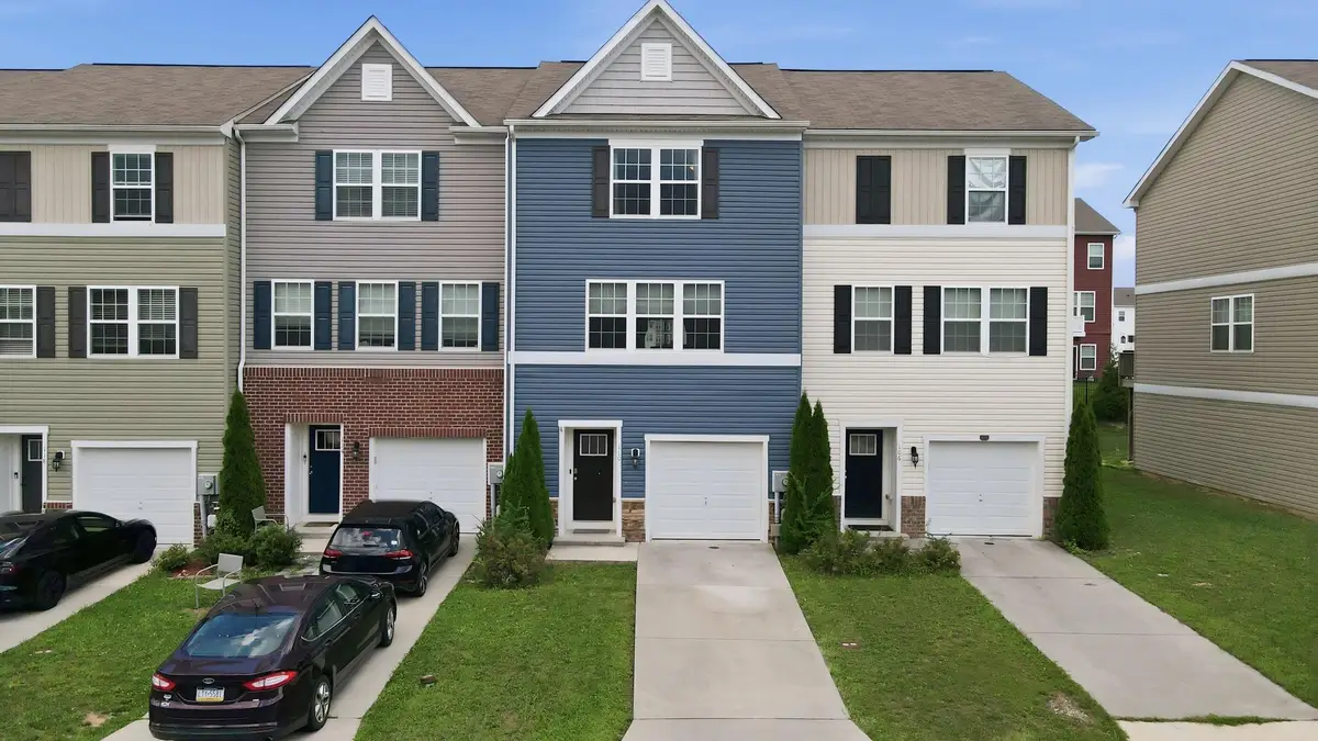 110 Vespucci Ln, Martinsburg, WV 25404 - #1