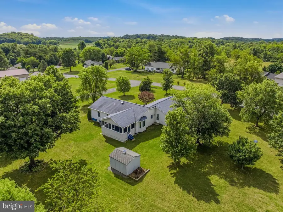 196 Mcgill Dr, Gerrardstown, WV 25420 - #2