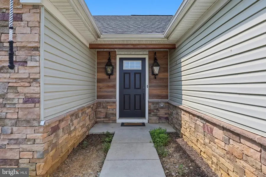 301 Rushbrook Rd, Martinsburg, WV 25403 - #2