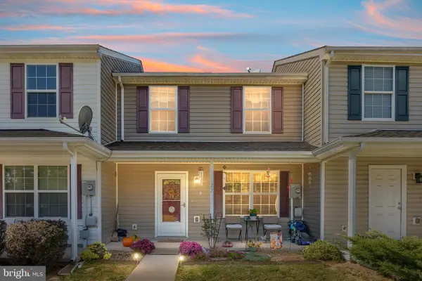 27 Stix Ln, INWOOD, WV 25428