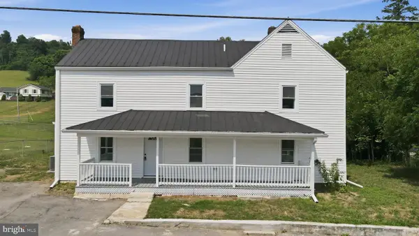 12769 Back Creek Valley Rd, HEDGESVILLE, WV 25427