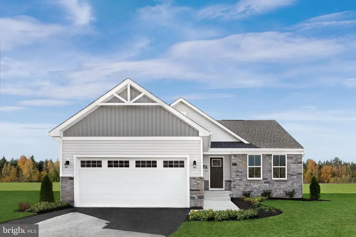 1661 Alice Springs Dr, Martinsburg, WV 25403 - #1