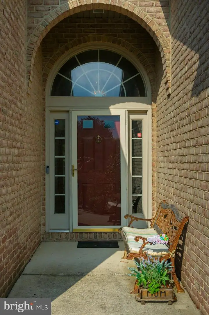 55 Radcliff Ln, Falling Waters, WV 25419 - #3