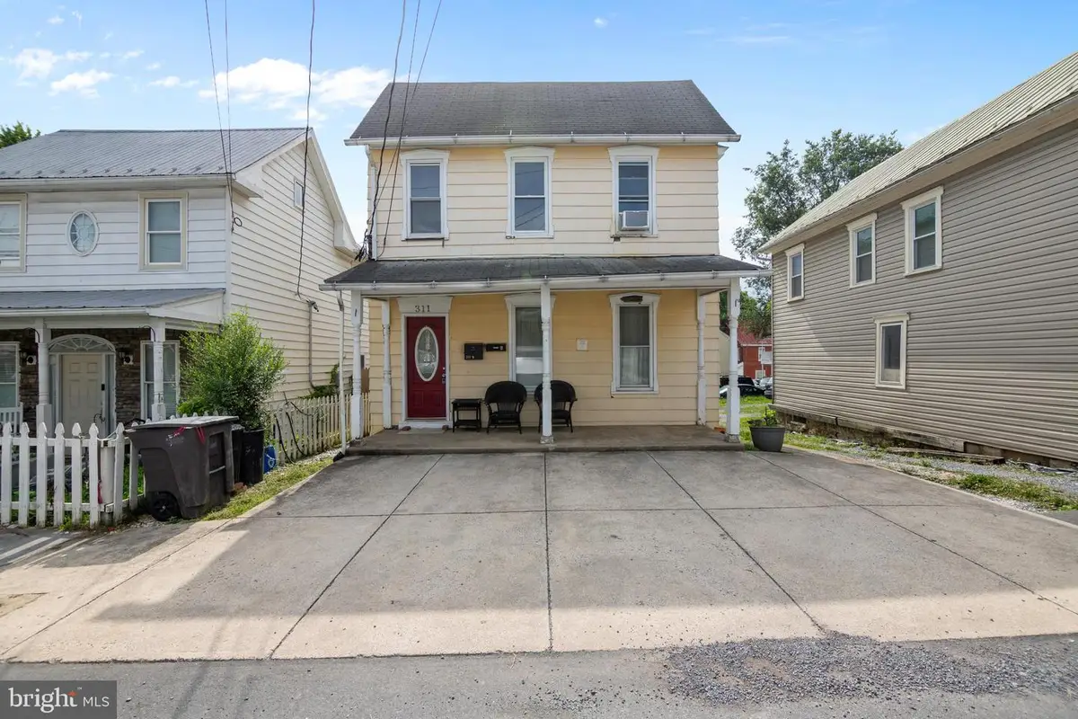 311 Boyd Ave, Martinsburg, WV 25401 - #1