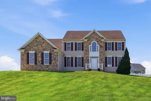 348 Dorchester Dr, FALLING WATERS, WV 25419