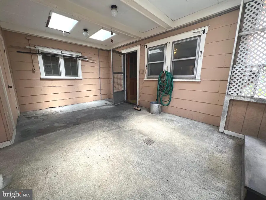 202 E Martin St, Martinsburg, WV 25401 - #3