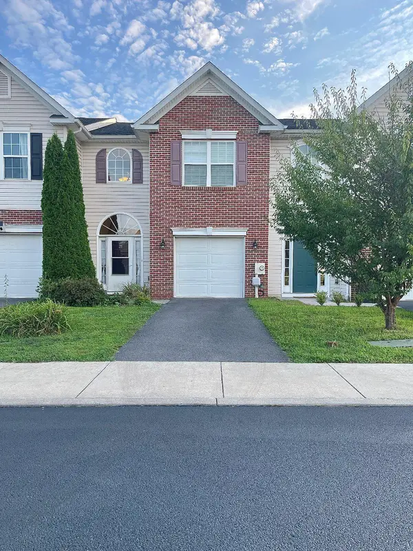 28 Chennault Trl, FALLING WATERS, WV 25419