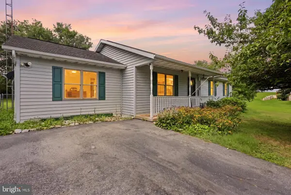86 Spur Rd, MARTINSBURG, WV 25404