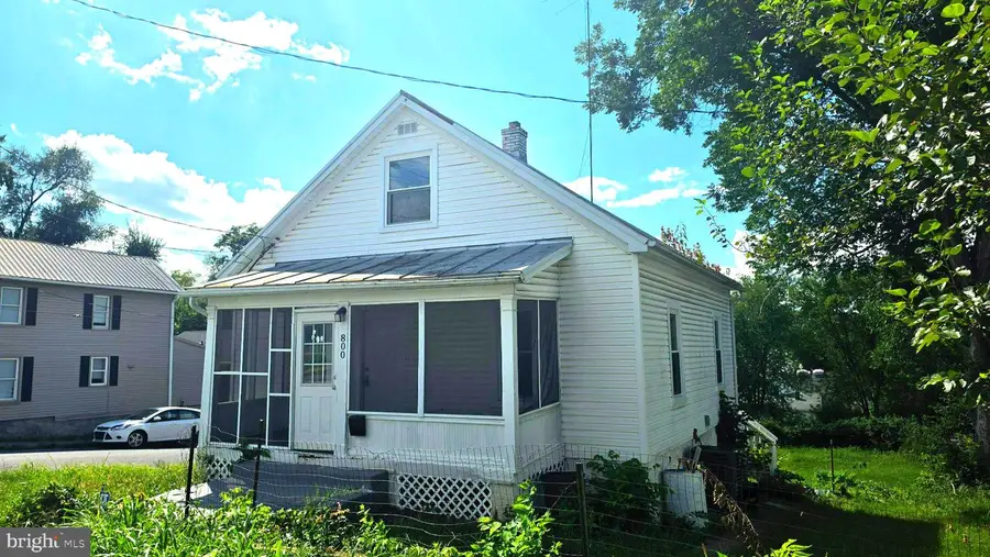 800 N High St, Martinsburg, WV 25404 - #2
