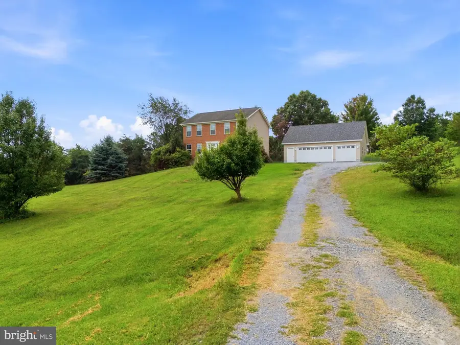 303 Hershel Ln, Hedgesville, WV 25427 - #2