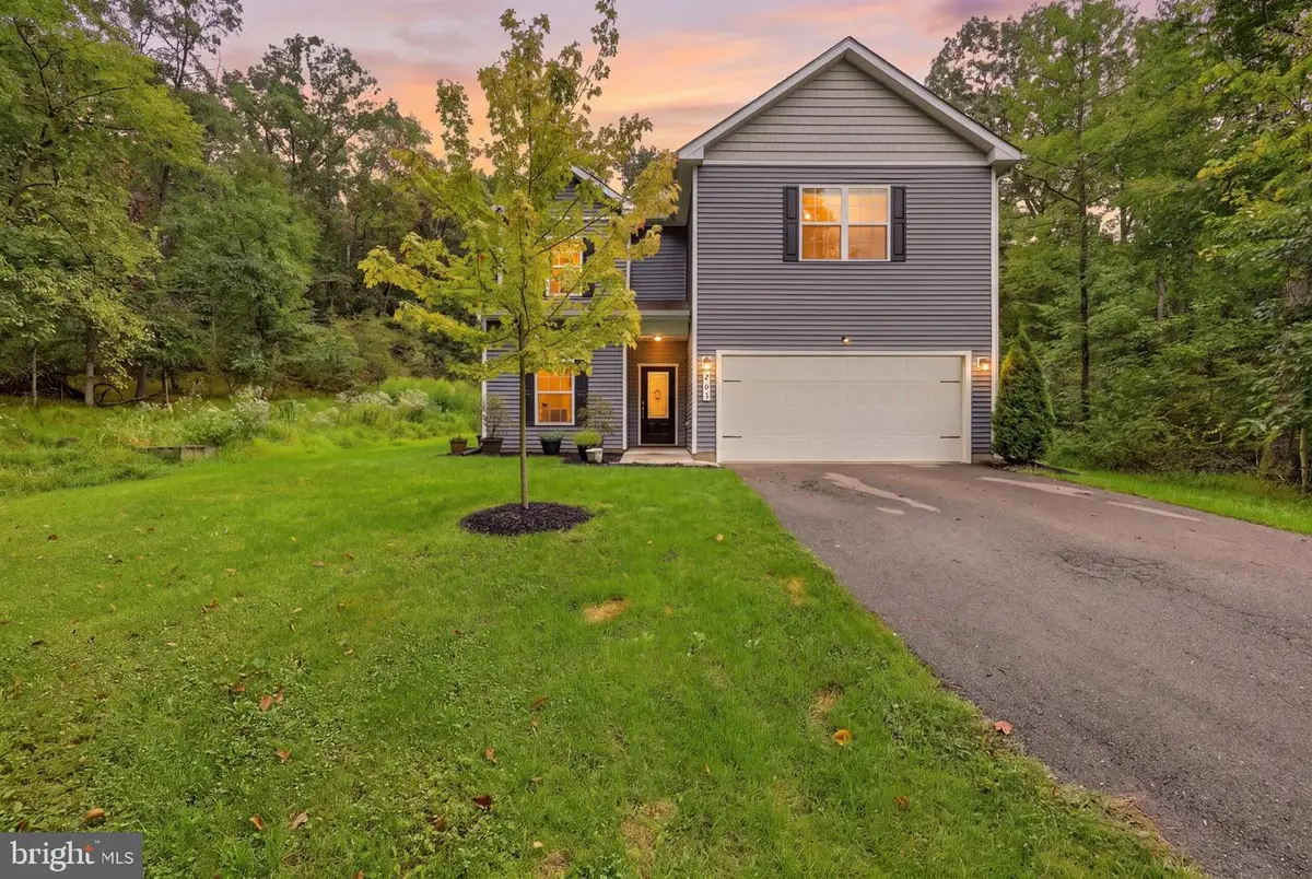 203 Rappahannock Run, Falling Waters, WV 25419 - #1