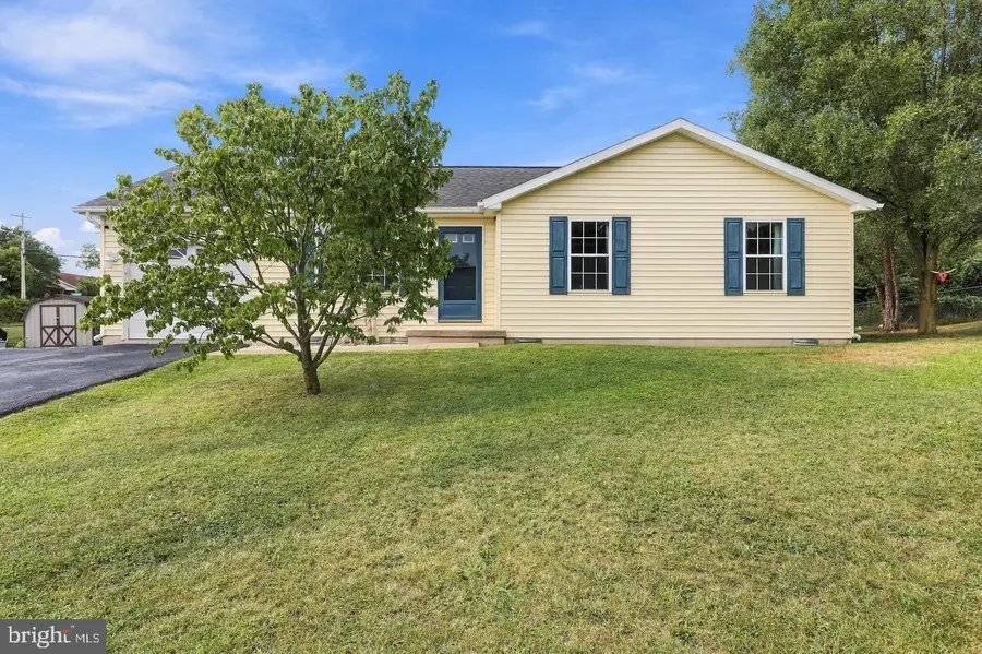 27 Swaying Pine Ct, Bunker Hill, WV 25413 - #3