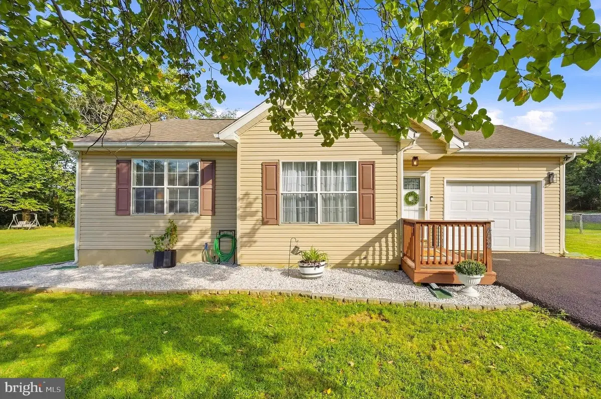 452 Morgan St, Inwood, WV 25428 - #1