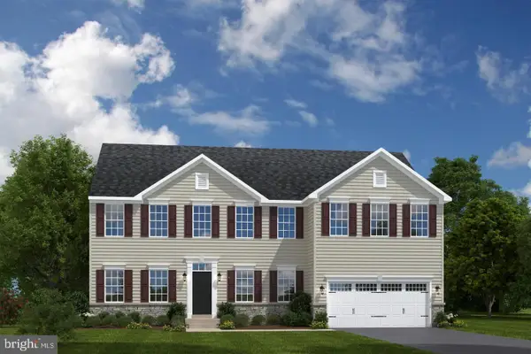 1824 Caracas Blvd, MARTINSBURG, WV 25403