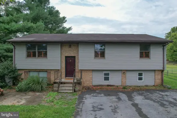 157 General Lee Ave, INWOOD, WV 25428