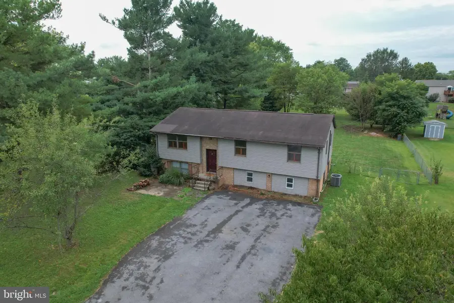 157 General Lee Ave, Inwood, WV 25428 - #2