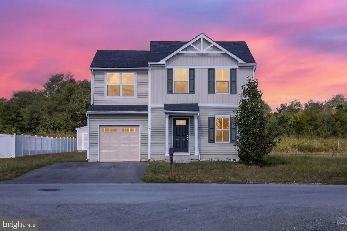 430 Switchgrass Ct, Bunker Hill, WV 25413 - #1