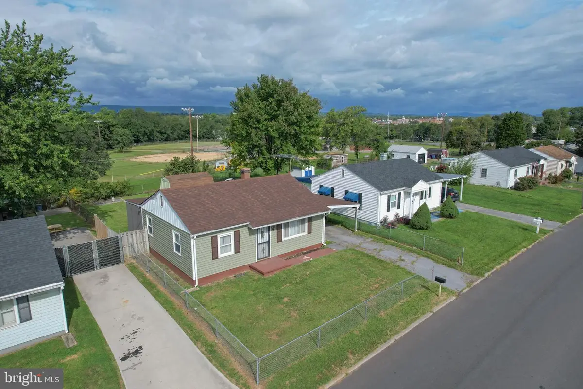 626 State Cir, Martinsburg, WV 25401 - #1