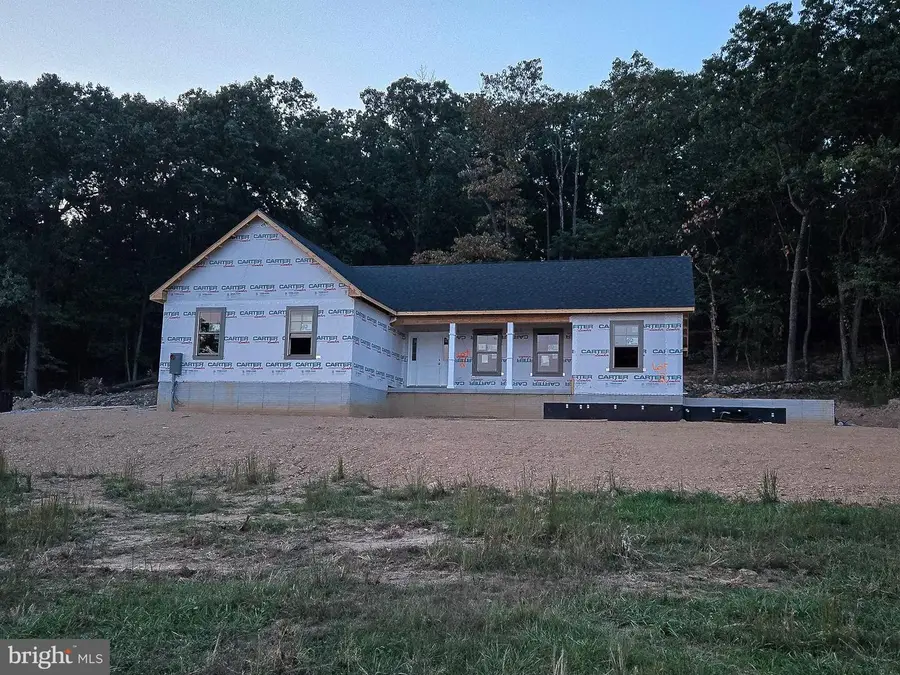 1091 Loop Rd, Gerrardstown, WV 25420 - #3