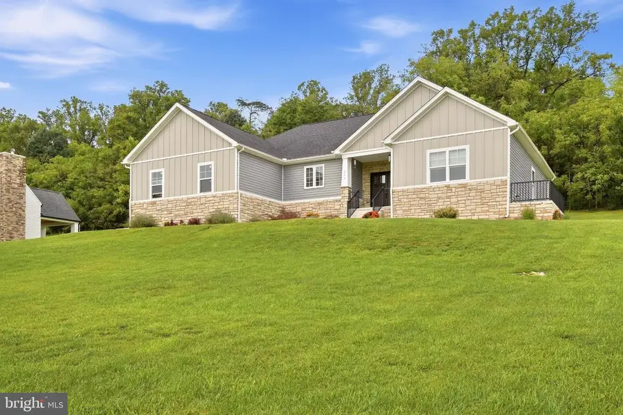 260 Elegant Dr, Martinsburg, WV 25403 - #3