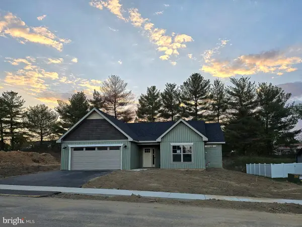 203 Haskell Dr, MARTINSBURG, WV 25404