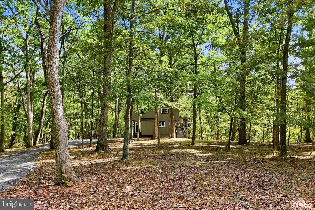 33 Wigwam Ct, Hedgesville, WV 25427 - #1