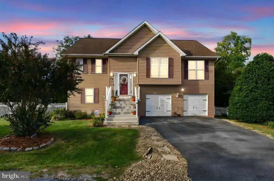 29 Clematis Ct, Martinsburg, WV 25401 - #2