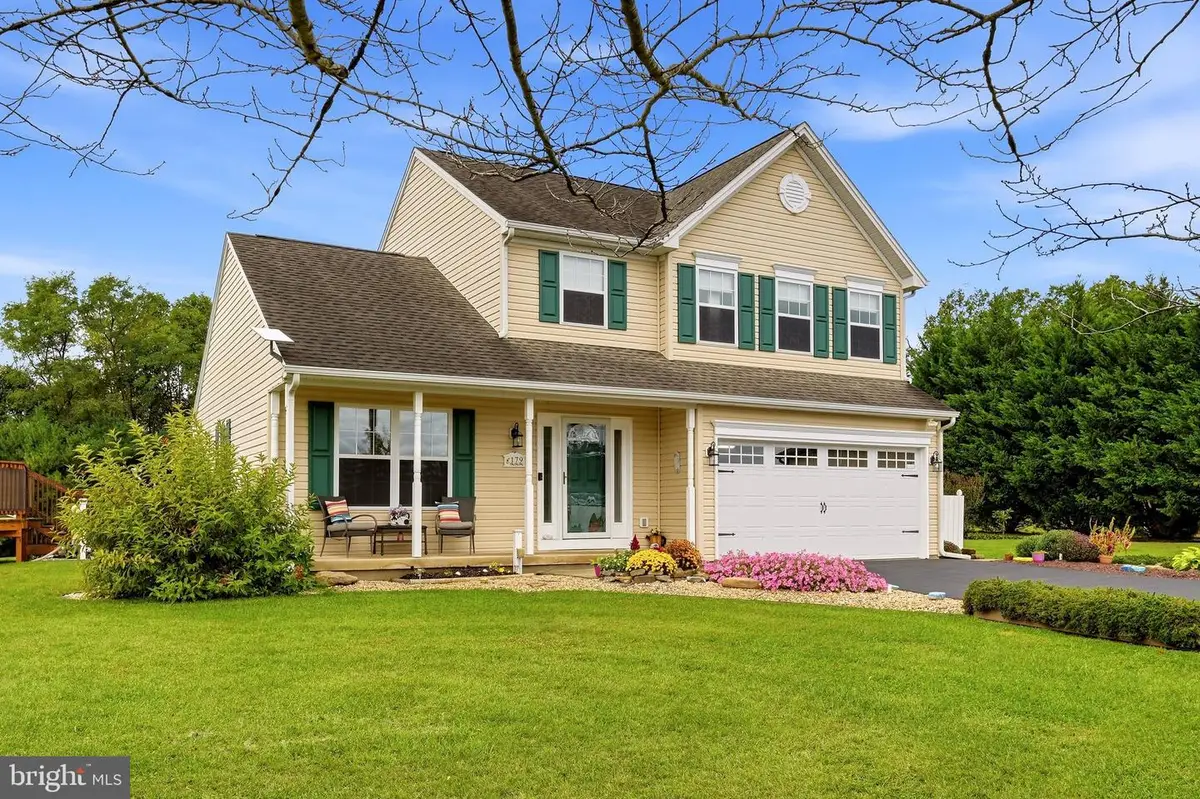 179 Frye Rd, Hedgesville, WV 25427 - #1