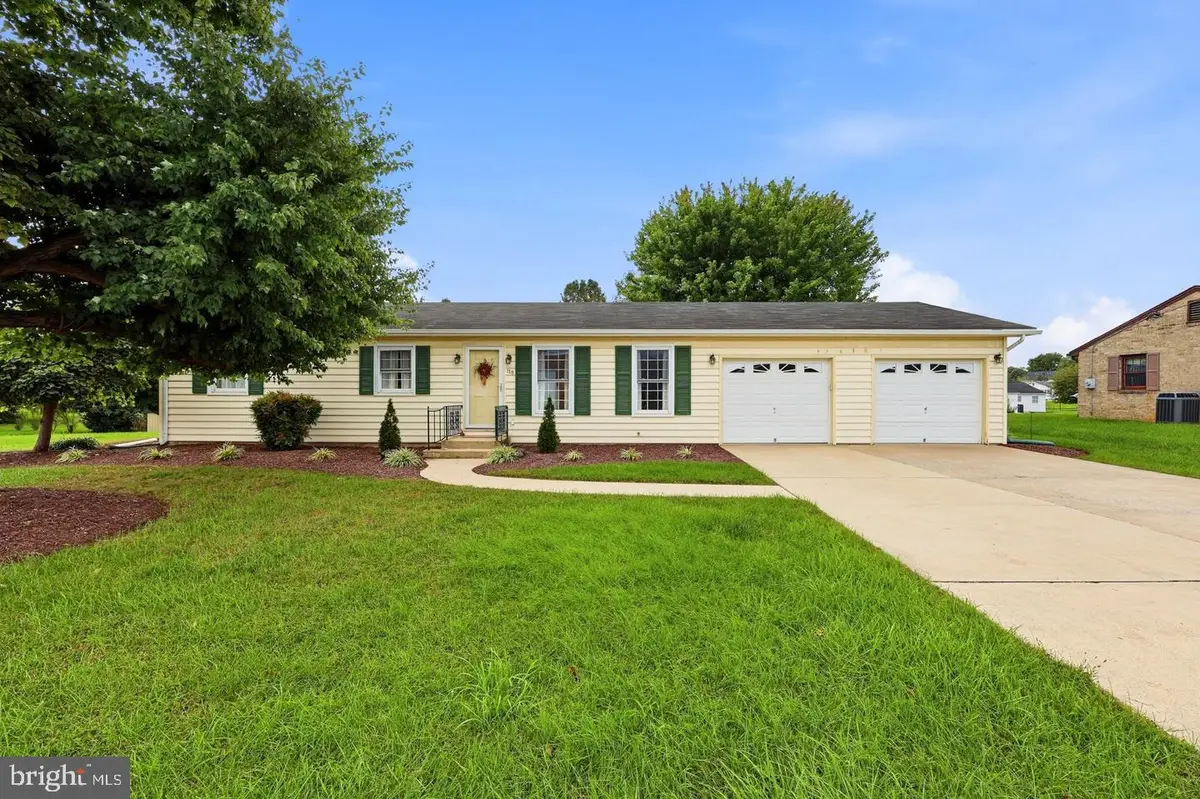 118 Tavern Rd, Martinsburg, WV 25401 - #1