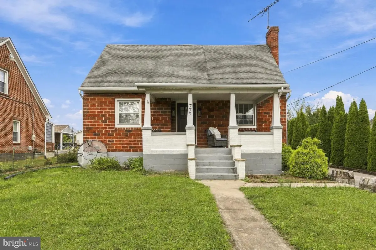 779 Rock Cliff Dr, Martinsburg, WV 25401 - #1