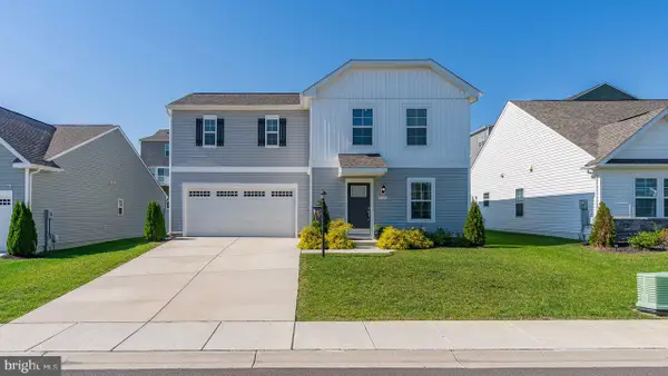 113 Ludgate Mnr, FALLING WATERS, WV 25419
