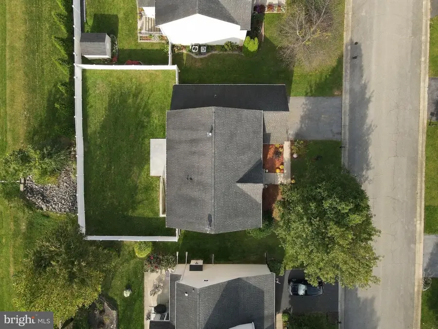 185 Richwood Hall Rd, Kearneysville, WV 25430 - #2