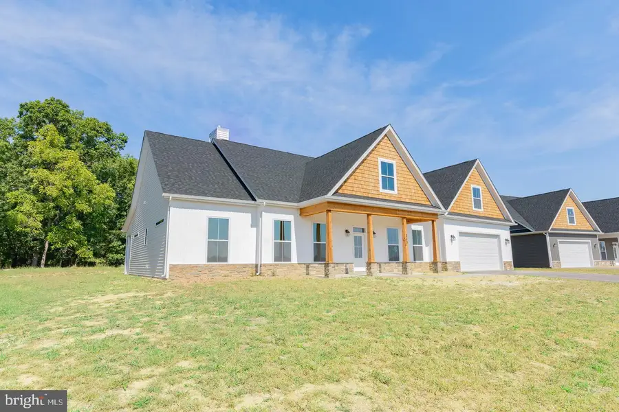 500 Glenaire Rd, Bunker Hill, WV 25413 - #2