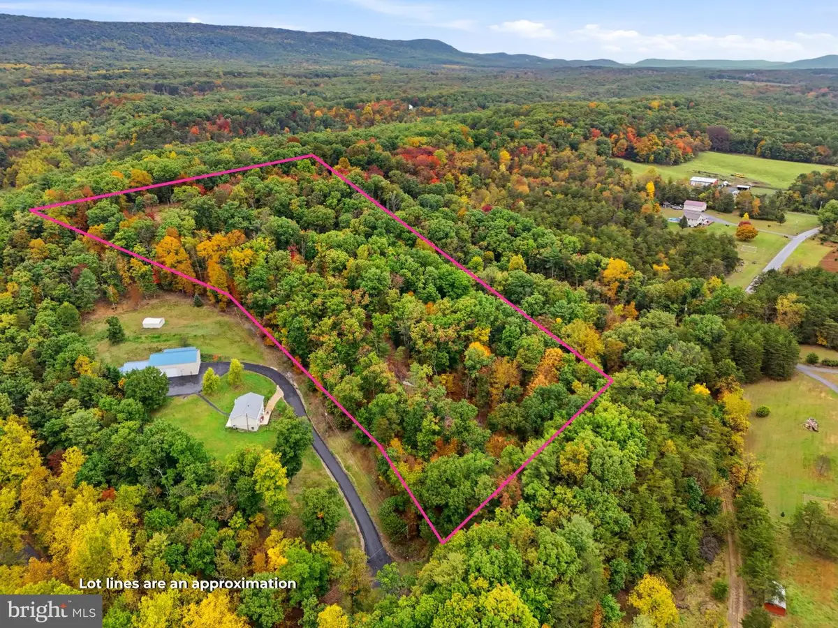 Dunham Dr, Hedgesville, WV 25427 - #1