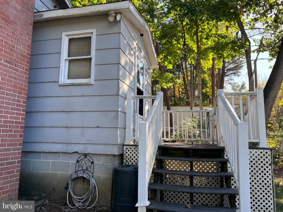 320 Forest Dr, Falling Waters, WV 25419 - #3