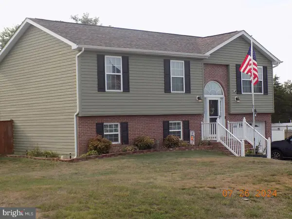 329 Thoreau Dr, INWOOD, WV 25428