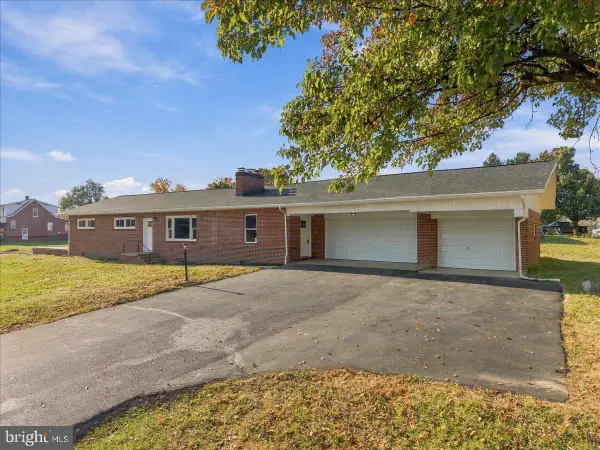 1112 Paynes Ford Rd, MARTINSBURG, WV 25405