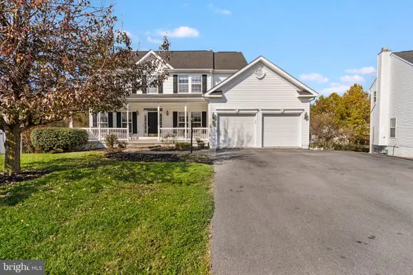 215 Backing Cir, MARTINSBURG, WV 25405